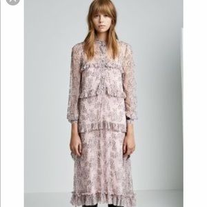 Scanlan Theodore Lace Ruffle Dress — LIKE NEW